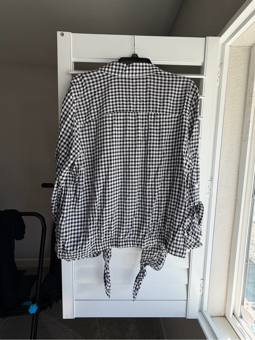 Jones New York Black and White Gingham Button-Down Shirt - Picture 3 of 4